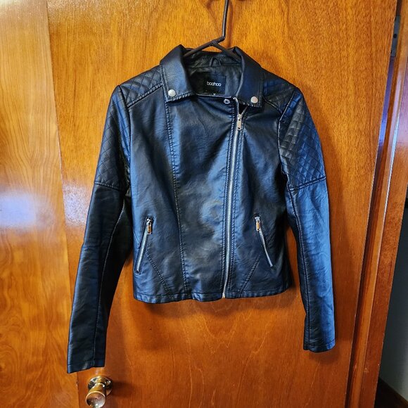 Women's Medium Boohoo Black Faux Leather Zip Up Biker Jacket - Picture 2 of 8